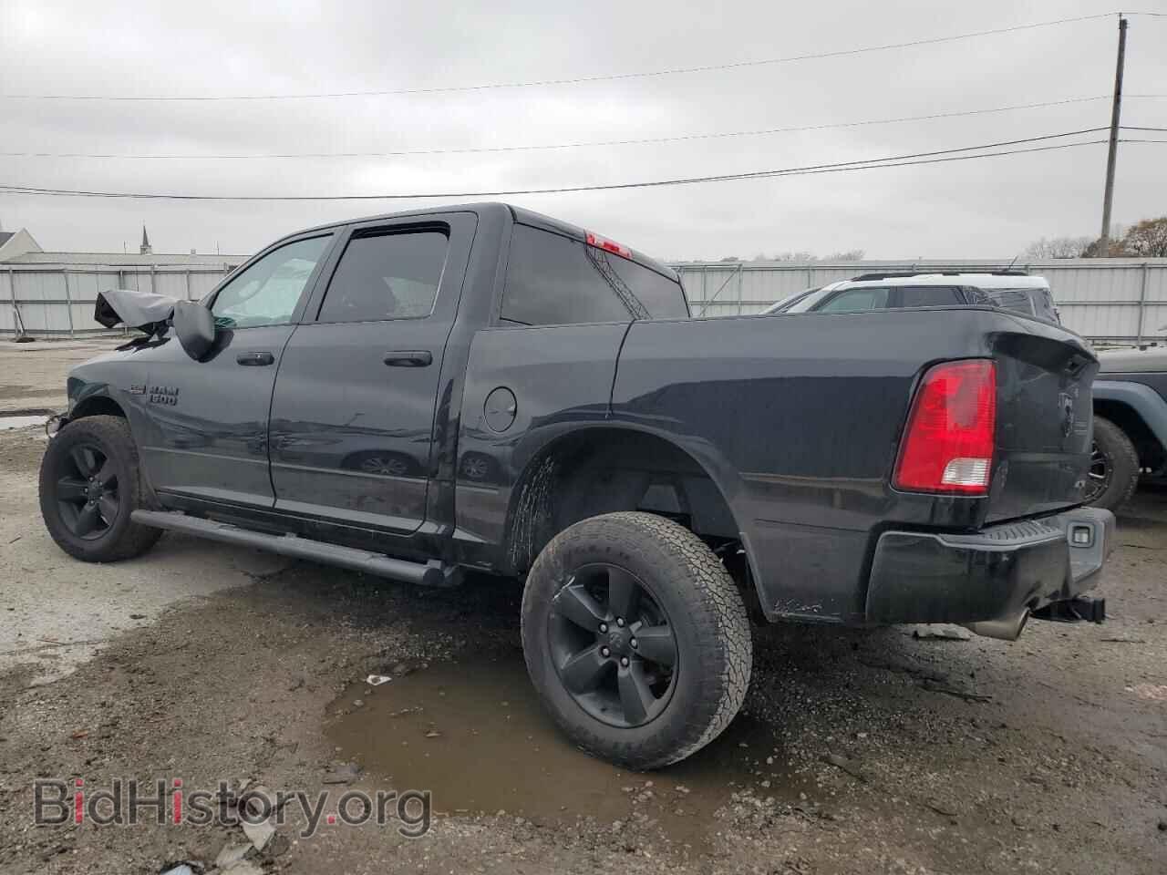 2017 RAM 1500 - VIN: 3C6RR7KT2HG627181 - Фото 2