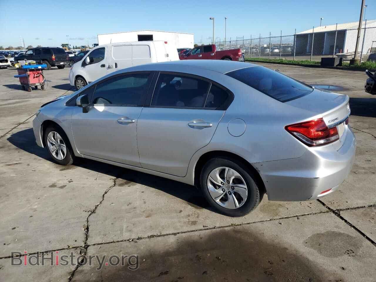 2014 HONDA CIVIC - VIN: 19XFB2F57EE202299 - Фото 2