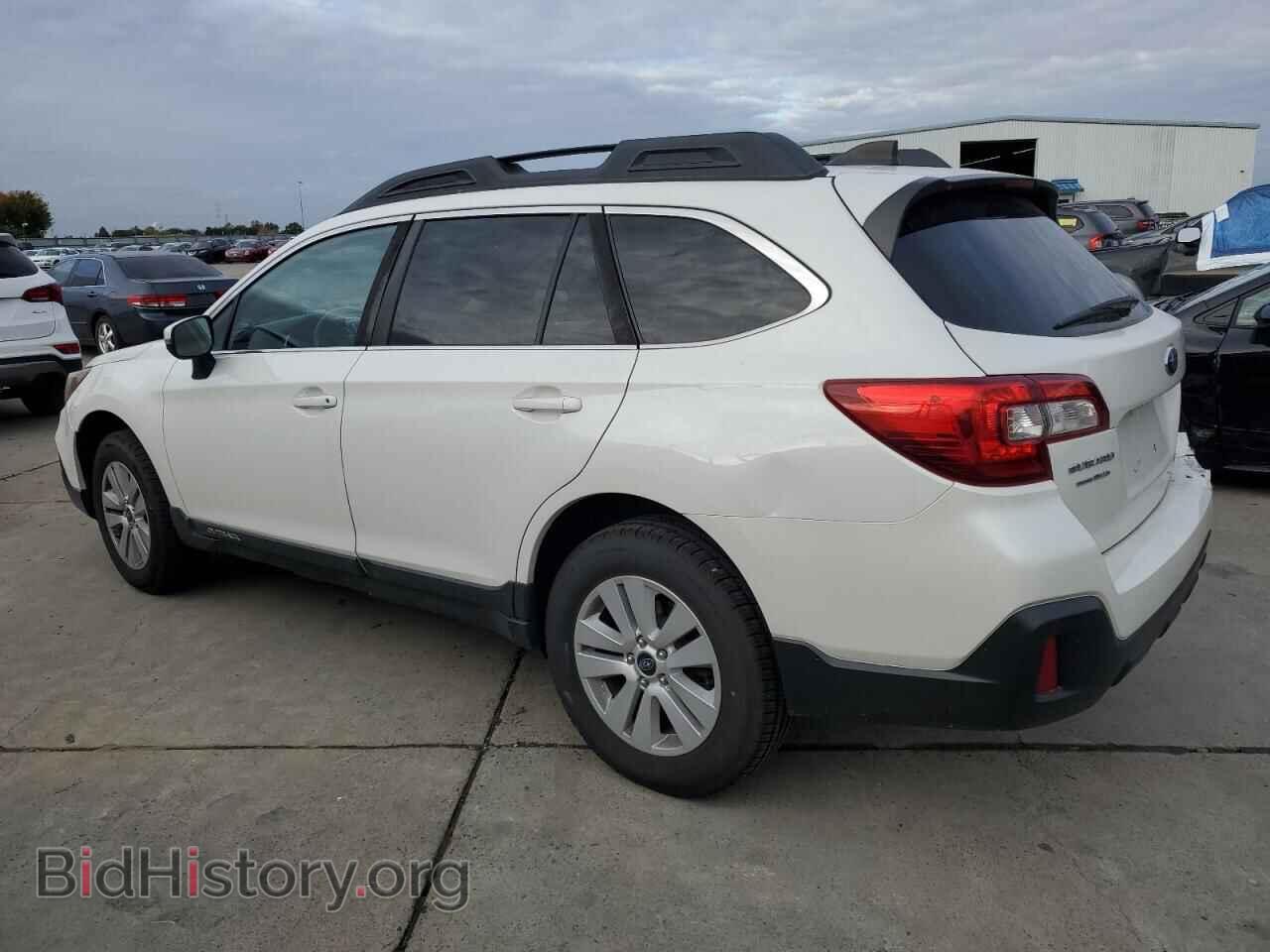2018 SUBARU OUTBACK - VIN: 4S4BSAFC1J3365308 - Фото 2