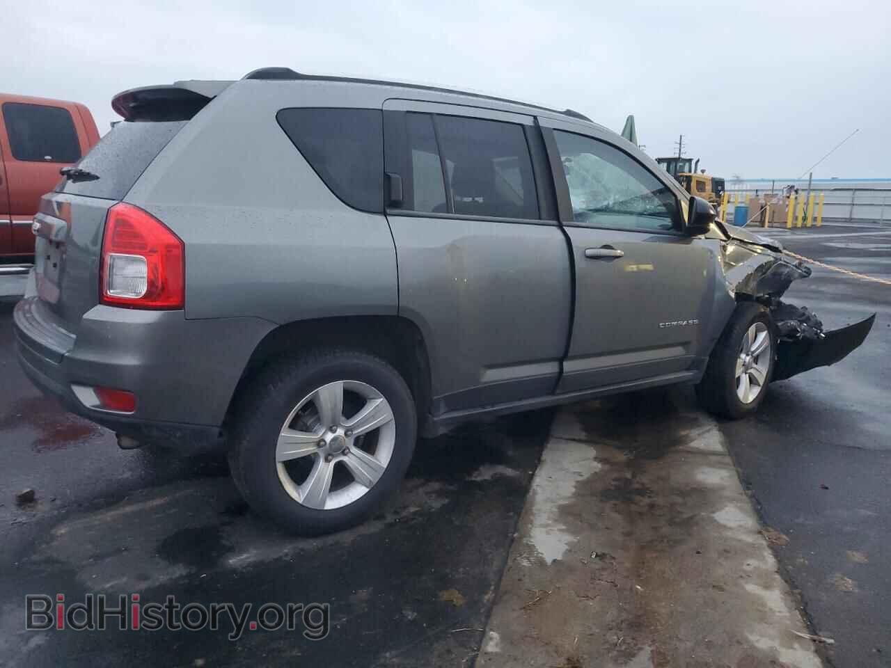 2013 JEEP COMPASS - VIN: 1C4NJDBB7DD246048 - Photo 3