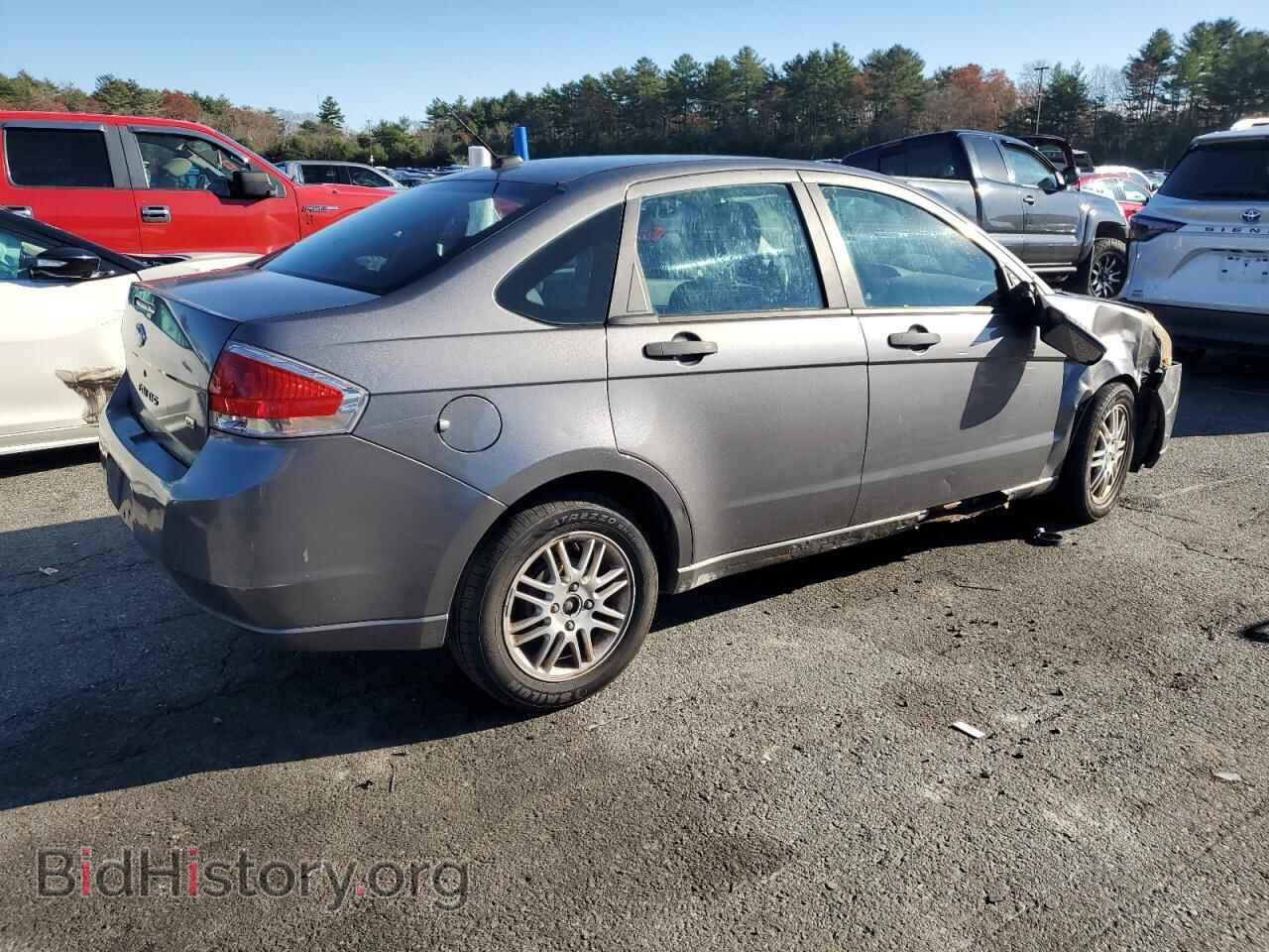 2009 FORD FOCUS - VIN: 1FAHP35N39W124641 - Фото 3