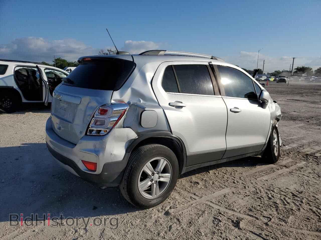 2020 CHEVROLET TRAX - VIN: 3GNCJLSB1LL311123 - Фото 3
