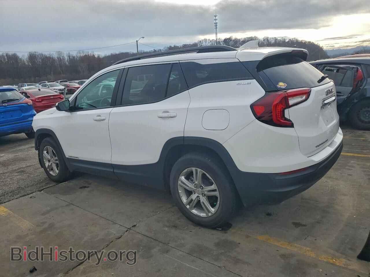 2022 GMC TERRAIN - VIN: 3GKALMEV2NL145482 - Фото 2