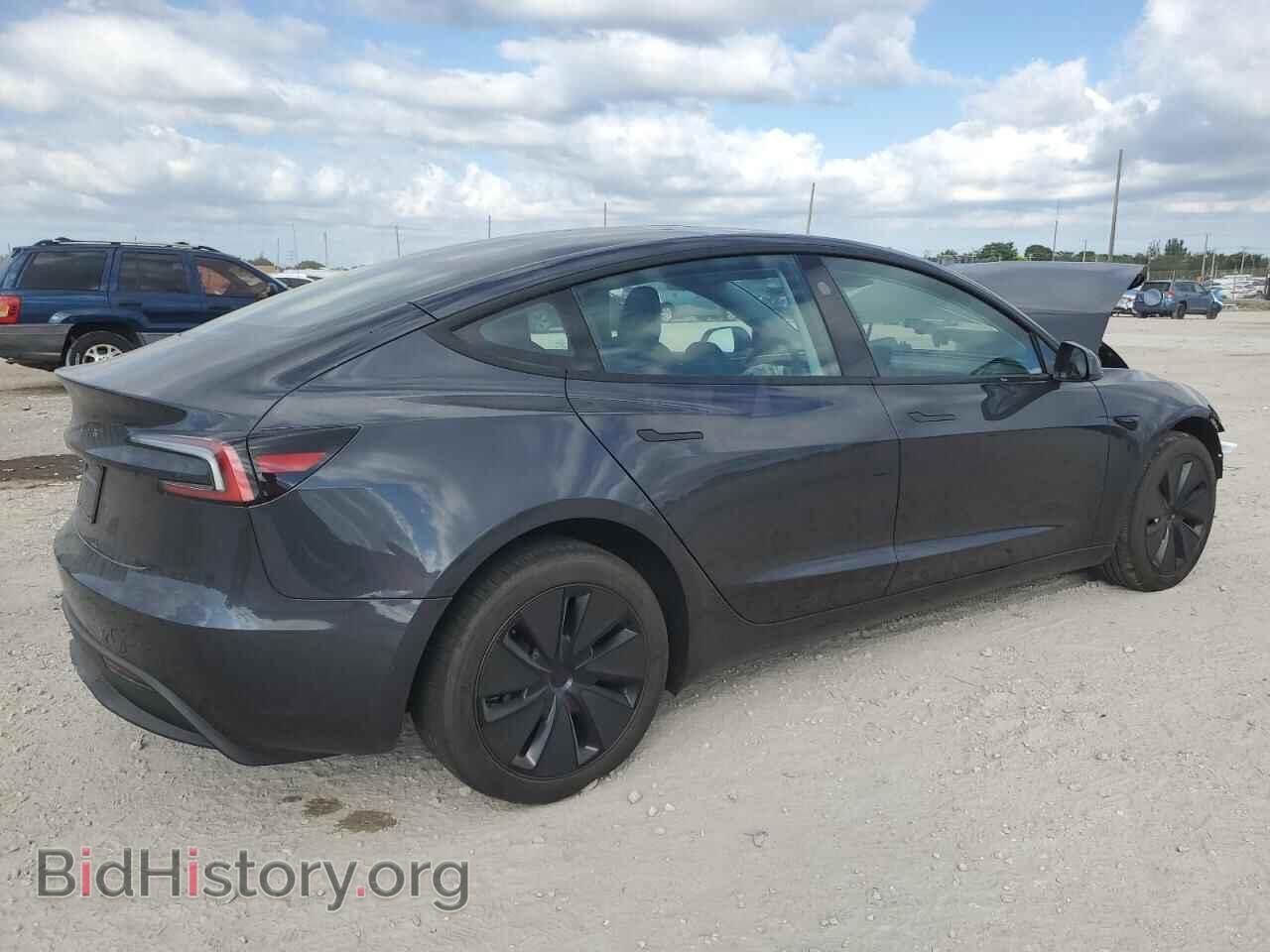 2025 TESLA MODEL 3 - VIN: 5YJ3E1EA9SF061244 - Photo 3