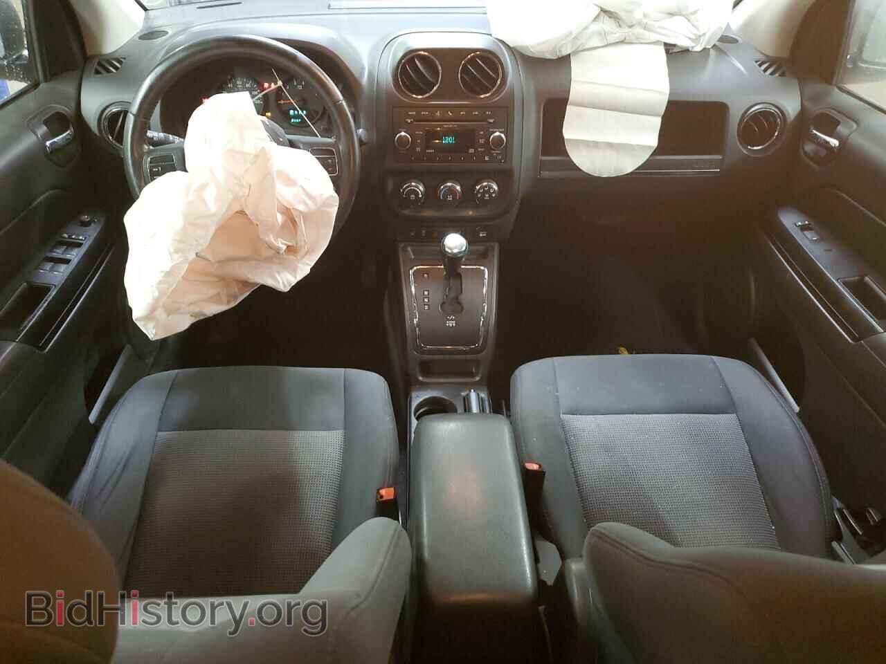 2011 JEEP COMPASS - VIN: 1J4NF1FB3BD201822 - Photo 8