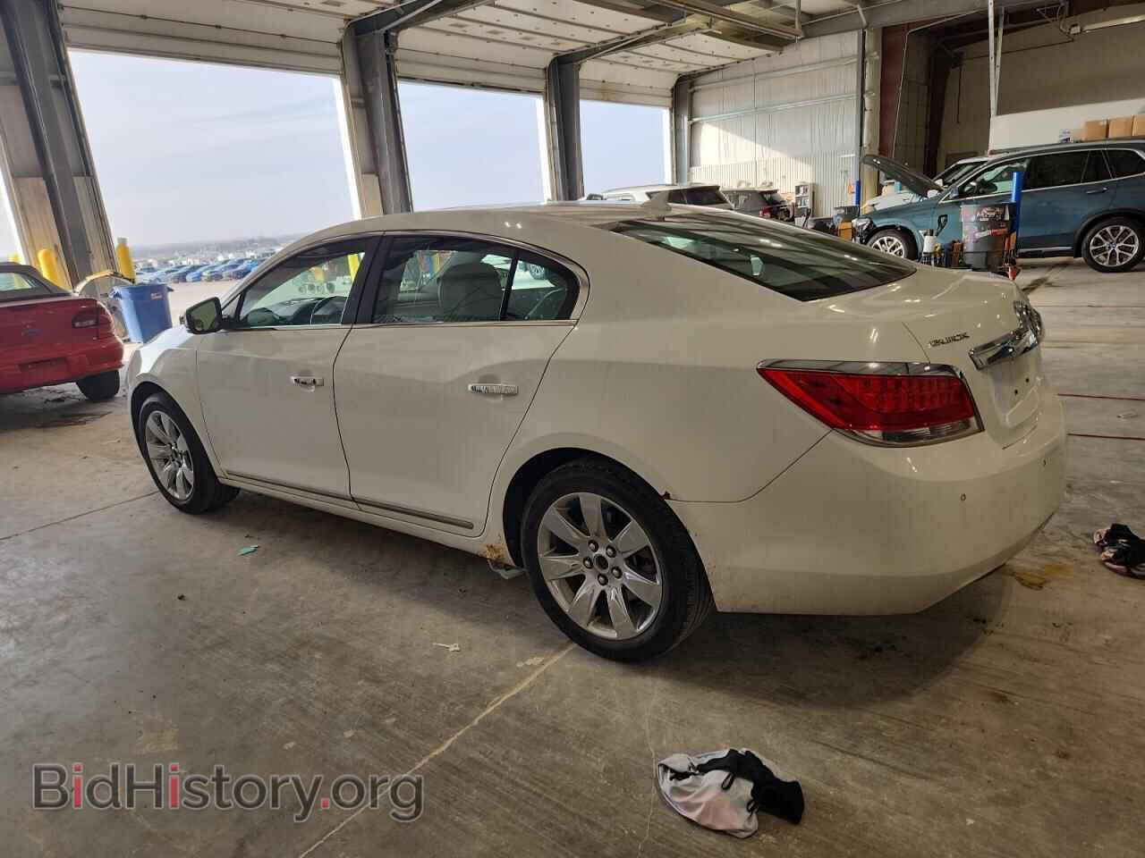 2011 BUICK LACROSSE - VIN: 1G4GE5ED4BF255061 - Фото 2