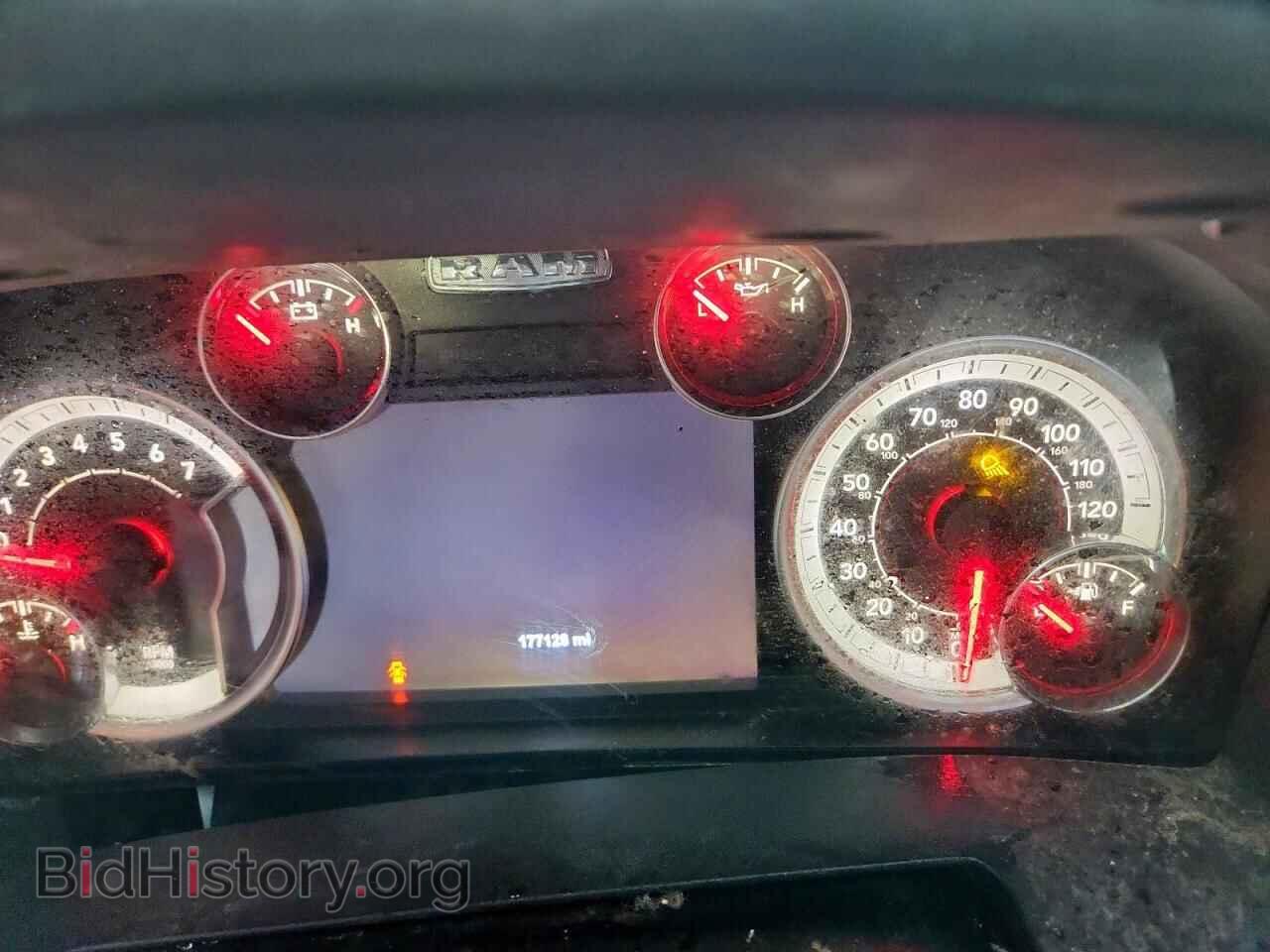2018 RAM 1500 - VIN: 1C6RR7LT9JS338389 - Фото 9
