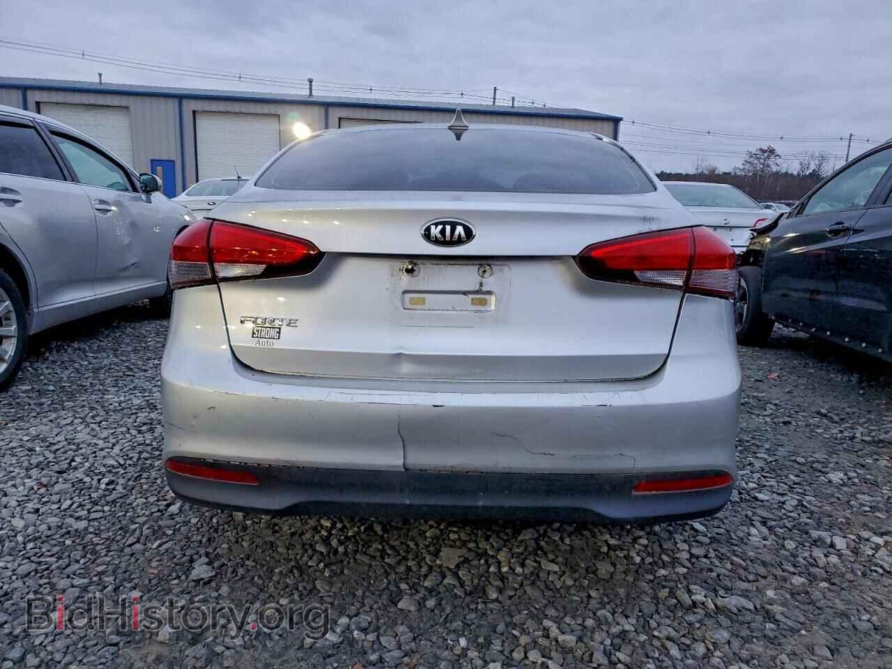 2017 KIA FORTE - VIN: 3KPFK4A70HE022123 - Фото 6