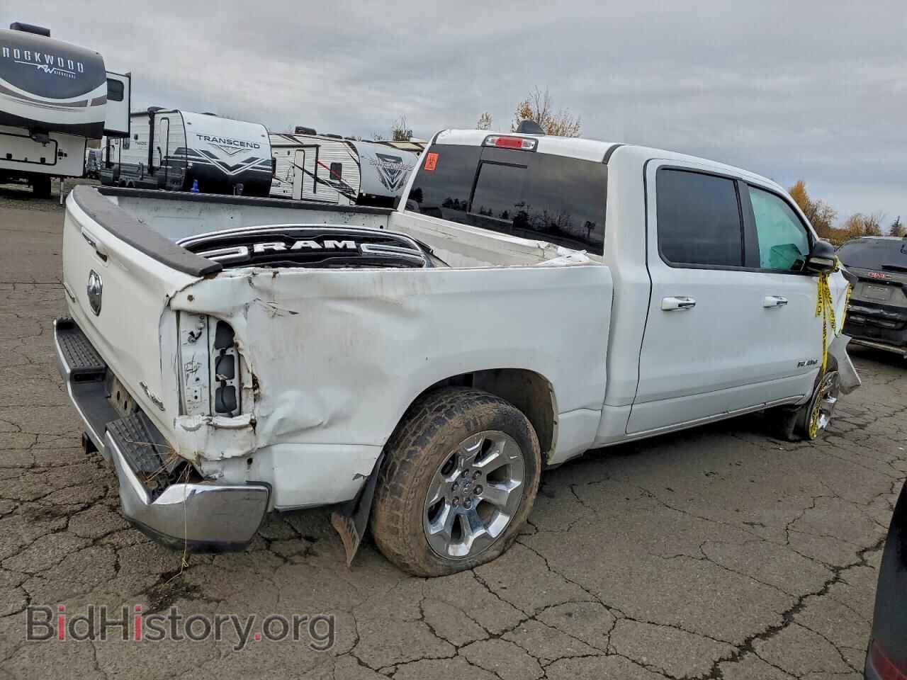 2019 RAM 1500 - VIN: 1C6SRFFT2KN663666 - Фото 3