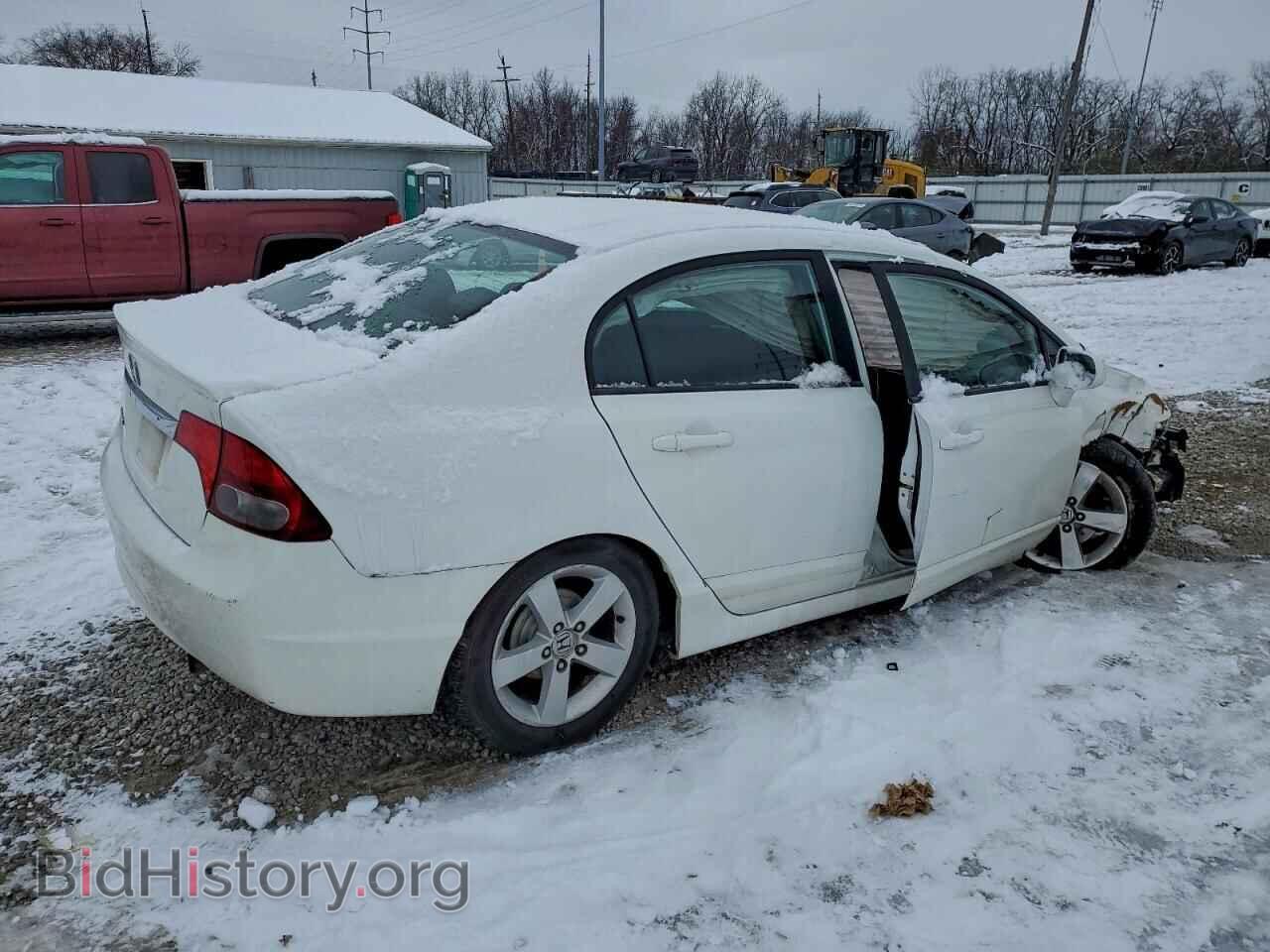 2011 HONDA CIVIC - VIN: 19XFA1F69BE020623 - Фото 3