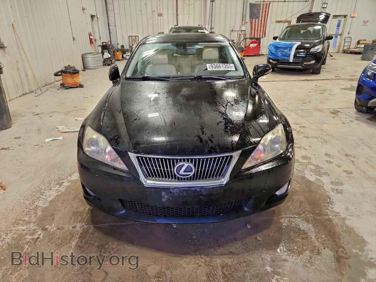 2010 LEXUS IS - VIN: JTHCF5C29A2033427 - Photo 5