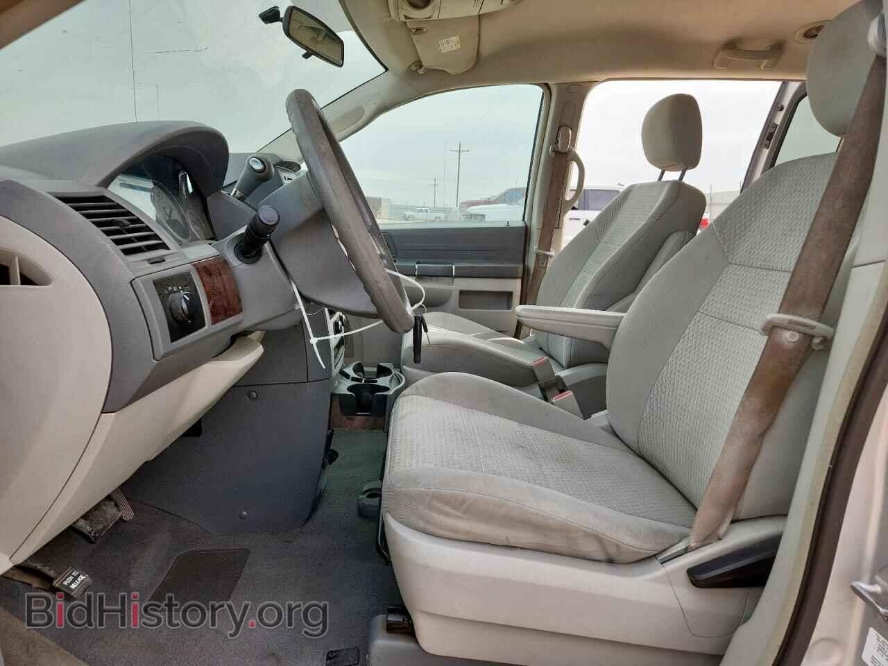 2009 CHRYSLER MINIVAN - VIN: 2A8HR44E79R656066 - Фото 7