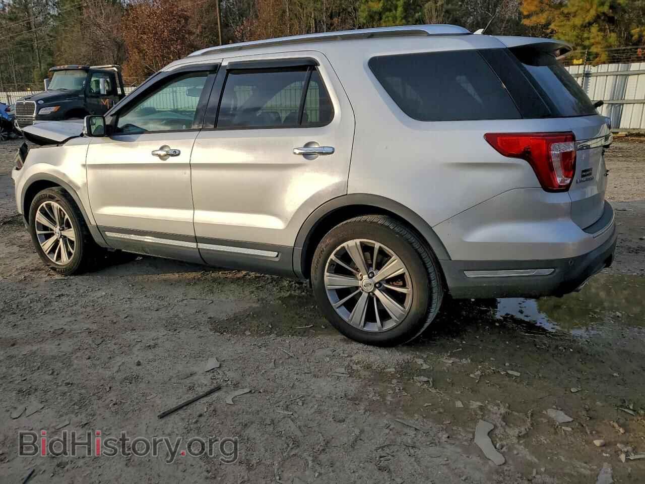2018 FORD EXPLORER - VIN: 1FM5K7F88JGB67099 - Photo 2