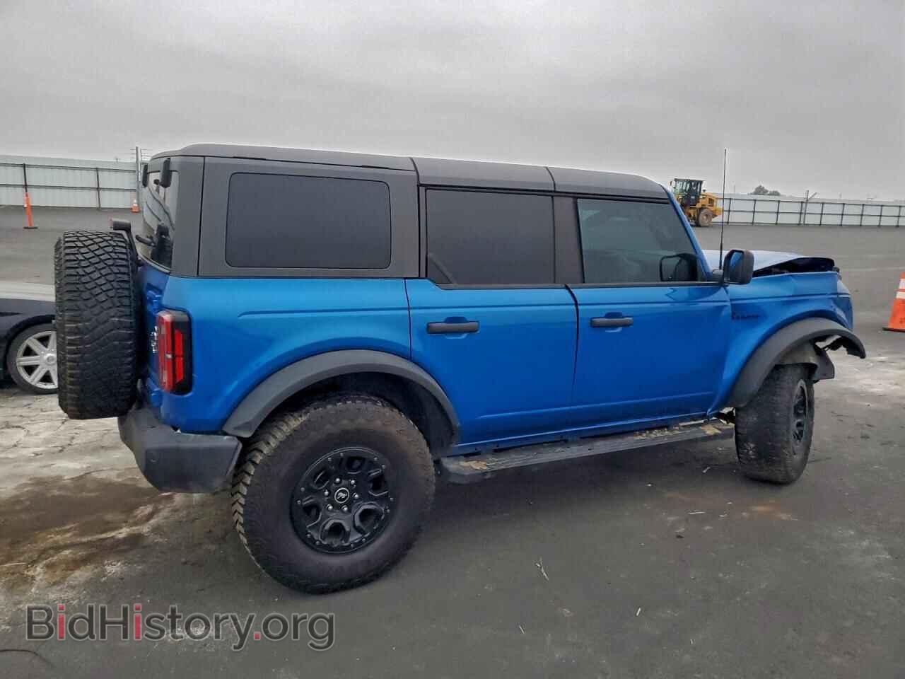2023 FORD BRONCO - VIN: 1FMEE5DP8PLB62376 - Photo 3