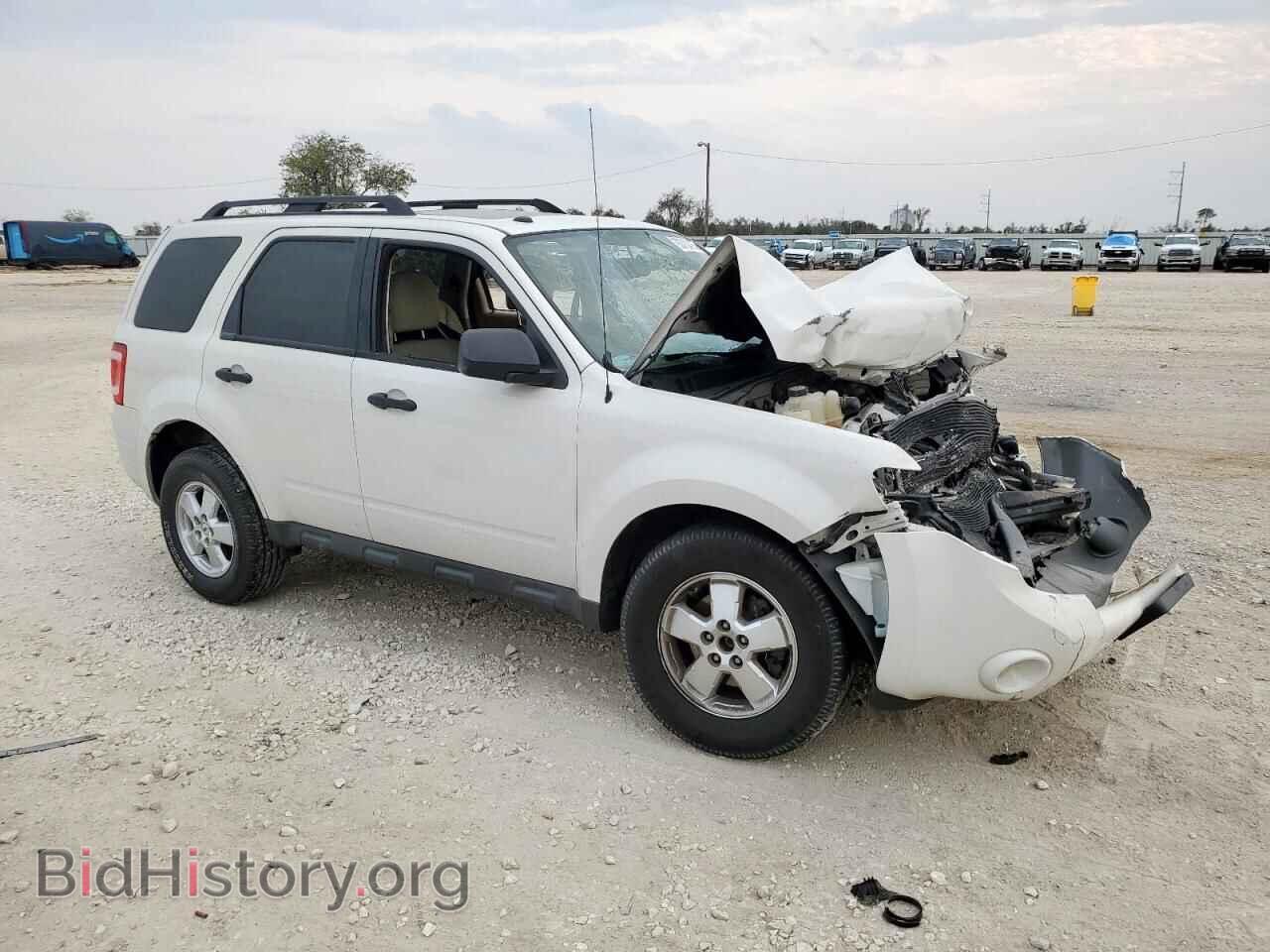 2012 FORD ESCAPE - VIN: 1FMCU9D71CKB60888 - Photo 4