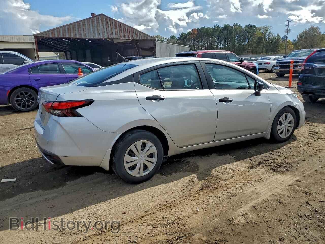2021 NISSAN VERSA - VIN: 3N1CN8DV4ML806812 - Фото 3