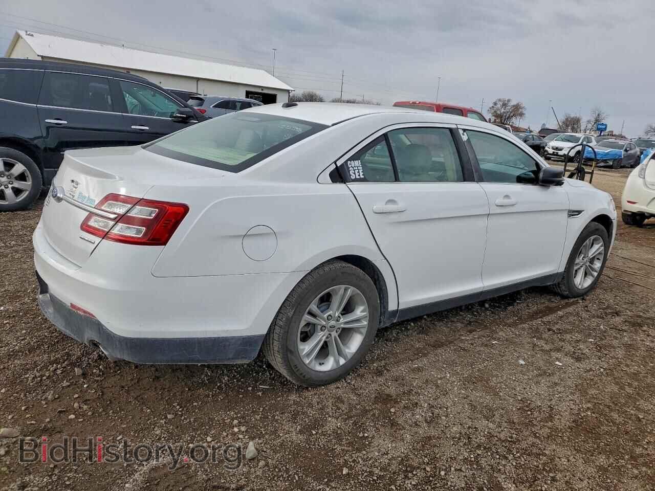 2017 FORD TAURUS - VIN: 1FAHP2D88HG142857 - Фото 3