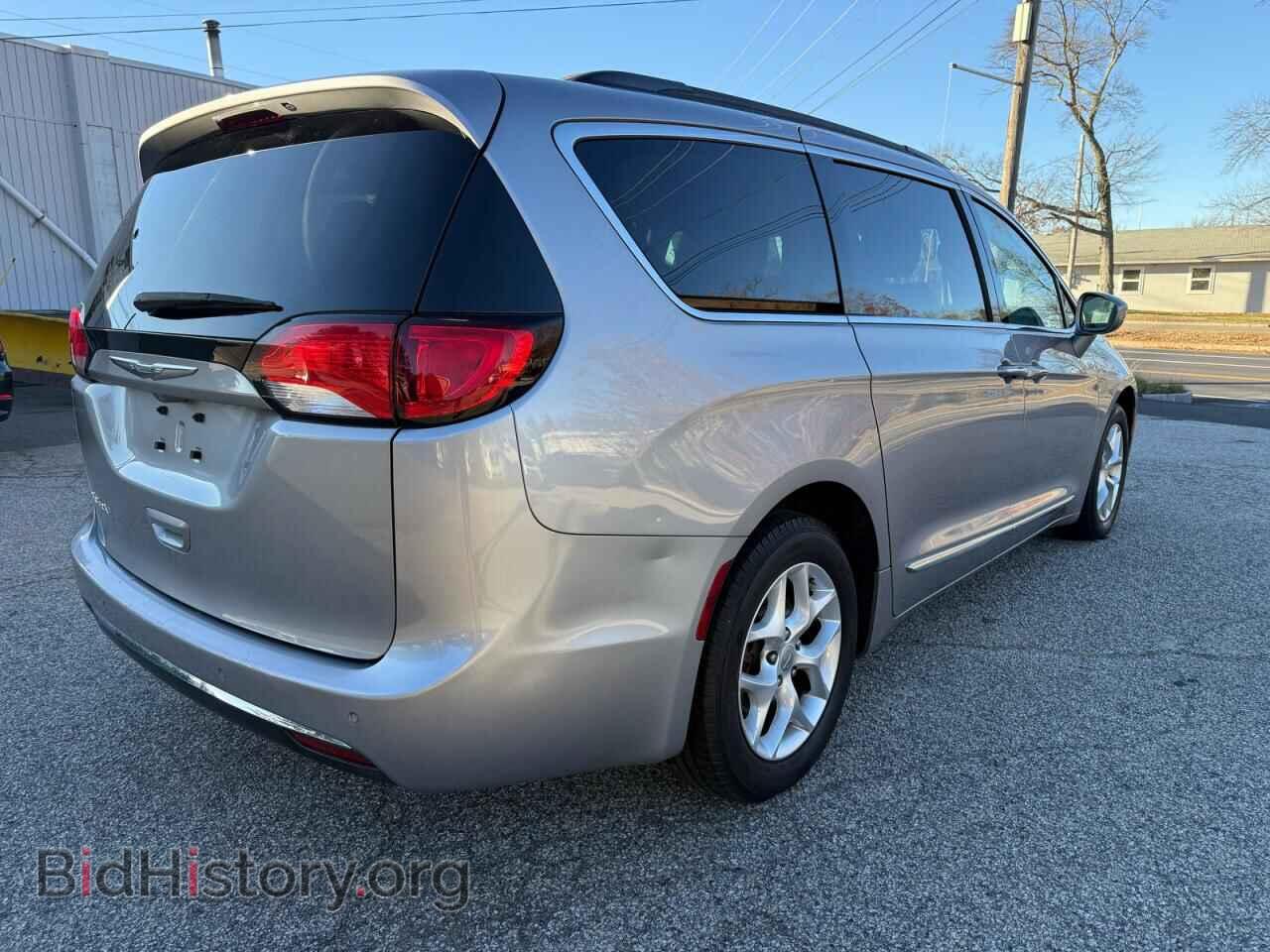 2017 CHRYSLER PACIFICA - VIN: 2C4RC1BGXHR503289 - Фото 4