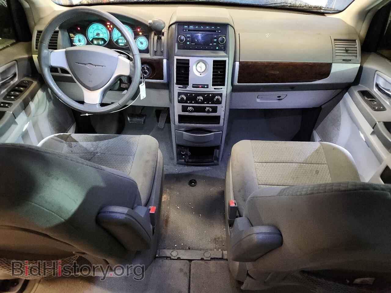 2010 CHRYSLER MINIVAN - VIN: 2A4RR5D11AR195718 - Фото 8