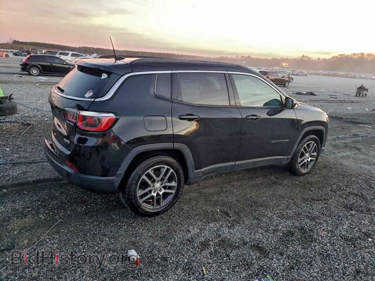 2019 JEEP COMPASS - VIN: 3C4NJCBB3KT743163 - Фото 3