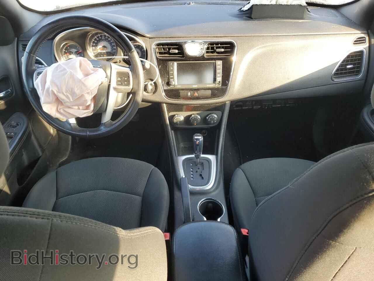2012 CHRYSLER 200 - VIN: 1C3CCBBG9CN175451 - Фото 8