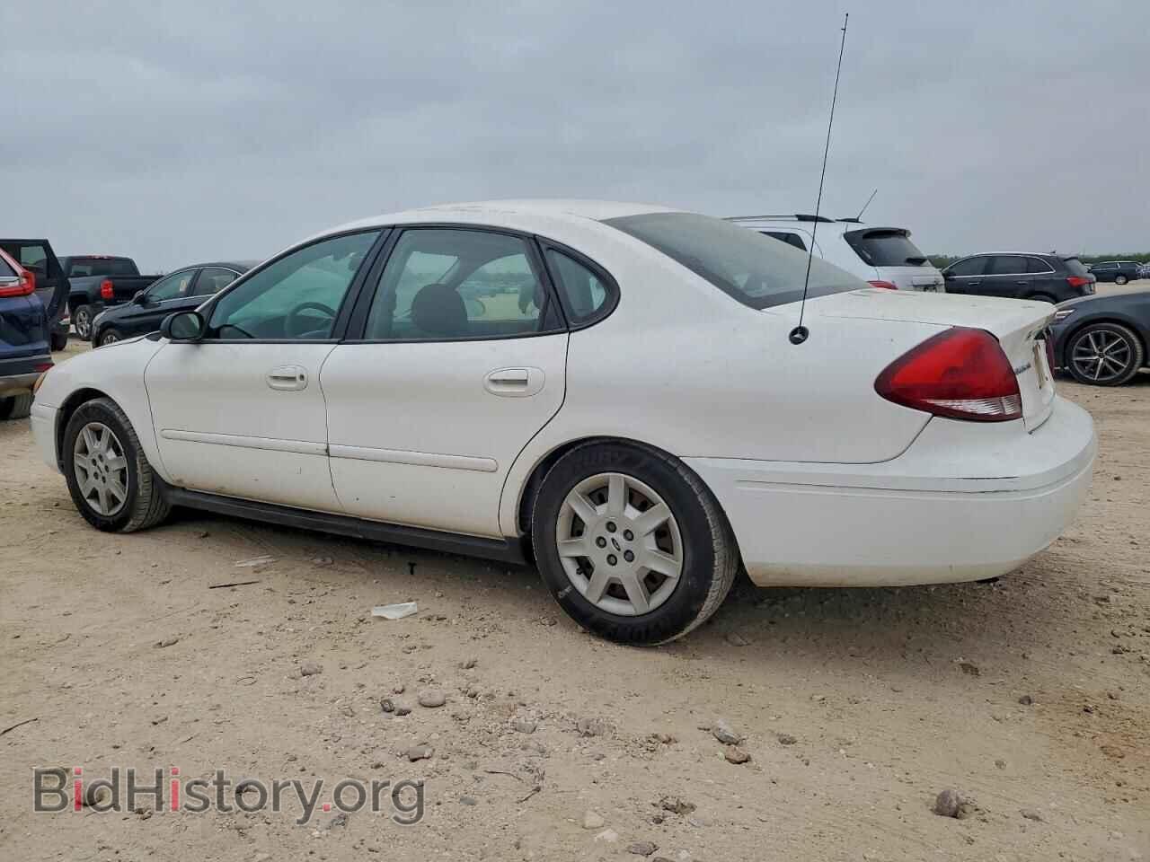 2007 FORD TAURUS - VIN: 1FAFP53U77A161599 - Photo 2