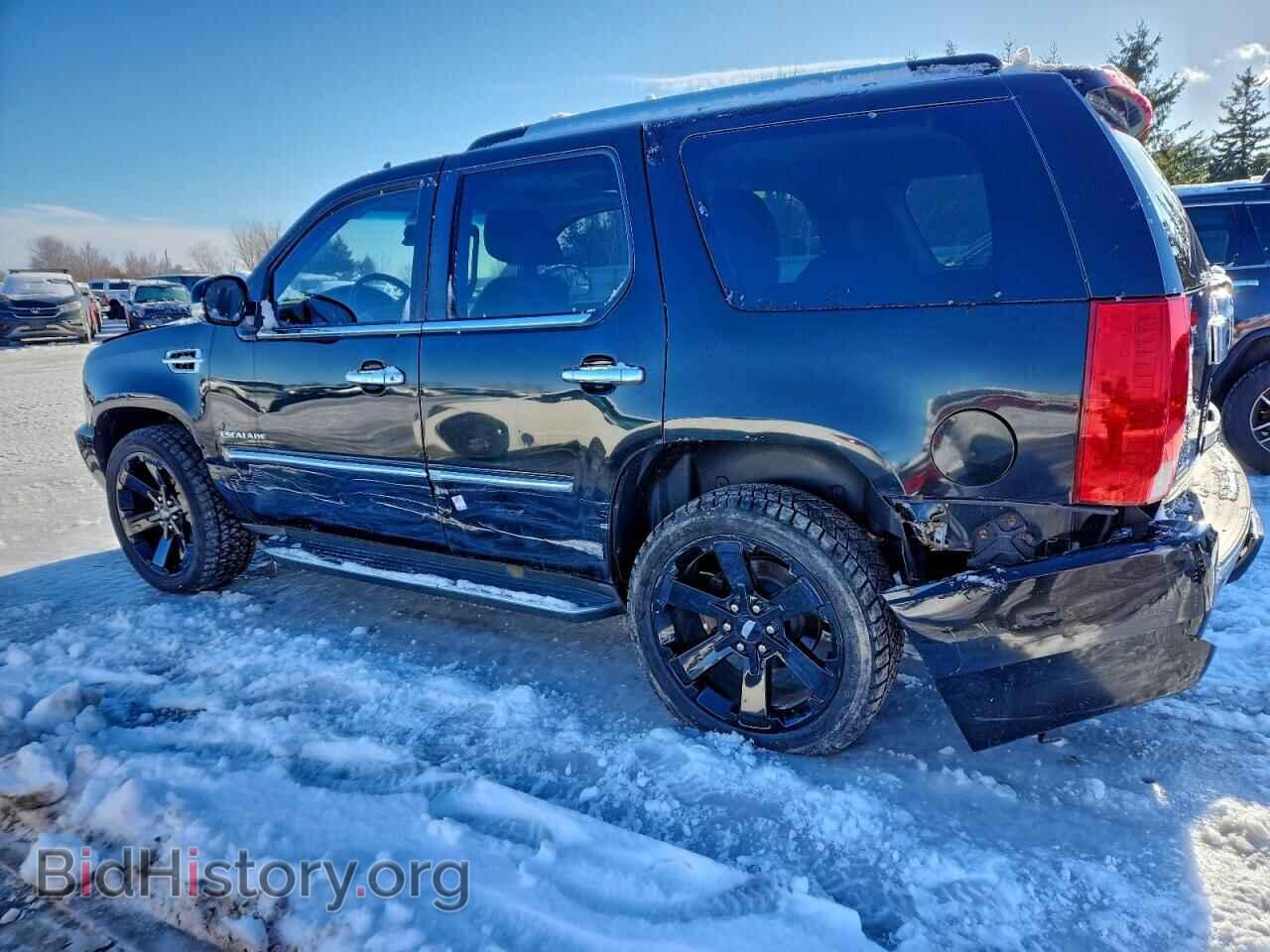 2011 CADILLAC ESCALADE - VIN: 1GYS4BEF0BR283823 - Фото 2