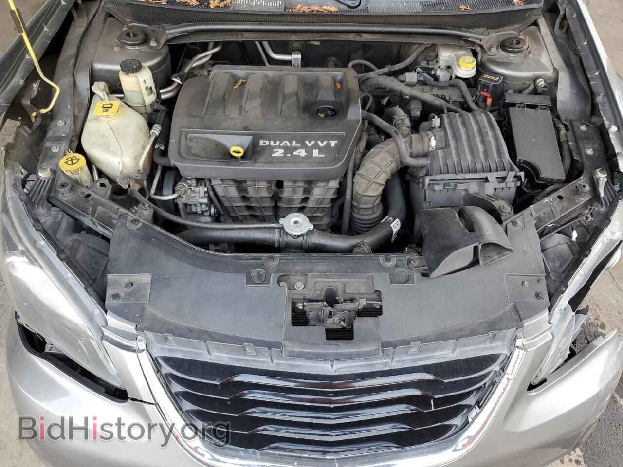 2013 CHRYSLER 200 - VIN: 1C3CCBBB8DN584739 - Photo 11