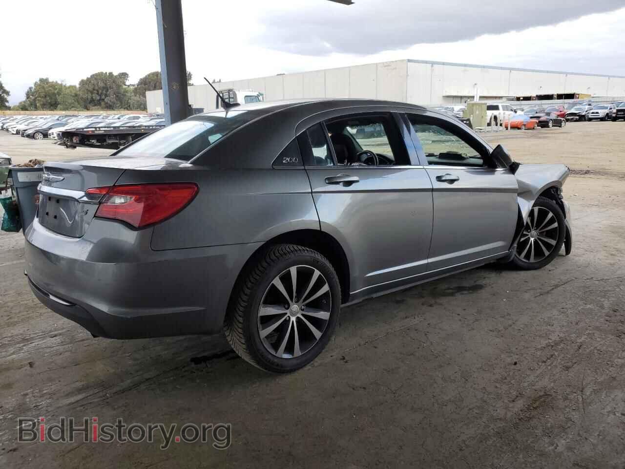 2013 CHRYSLER 200 - VIN: 1C3CCBBB8DN584739 - Photo 3