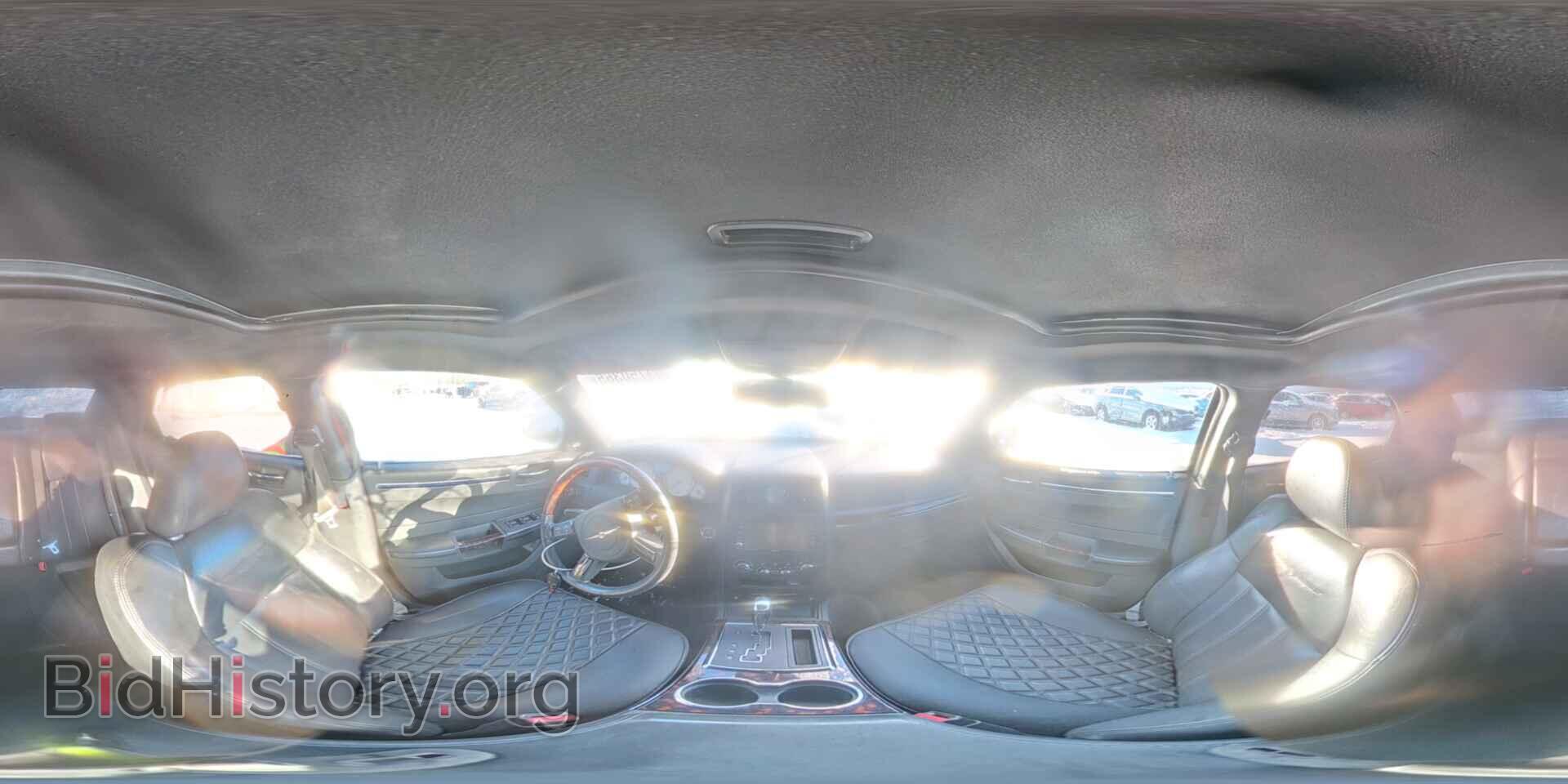 2010 CHRYSLER 300 - VIN: 2C3CA6CT2AH239716 - Фото 15