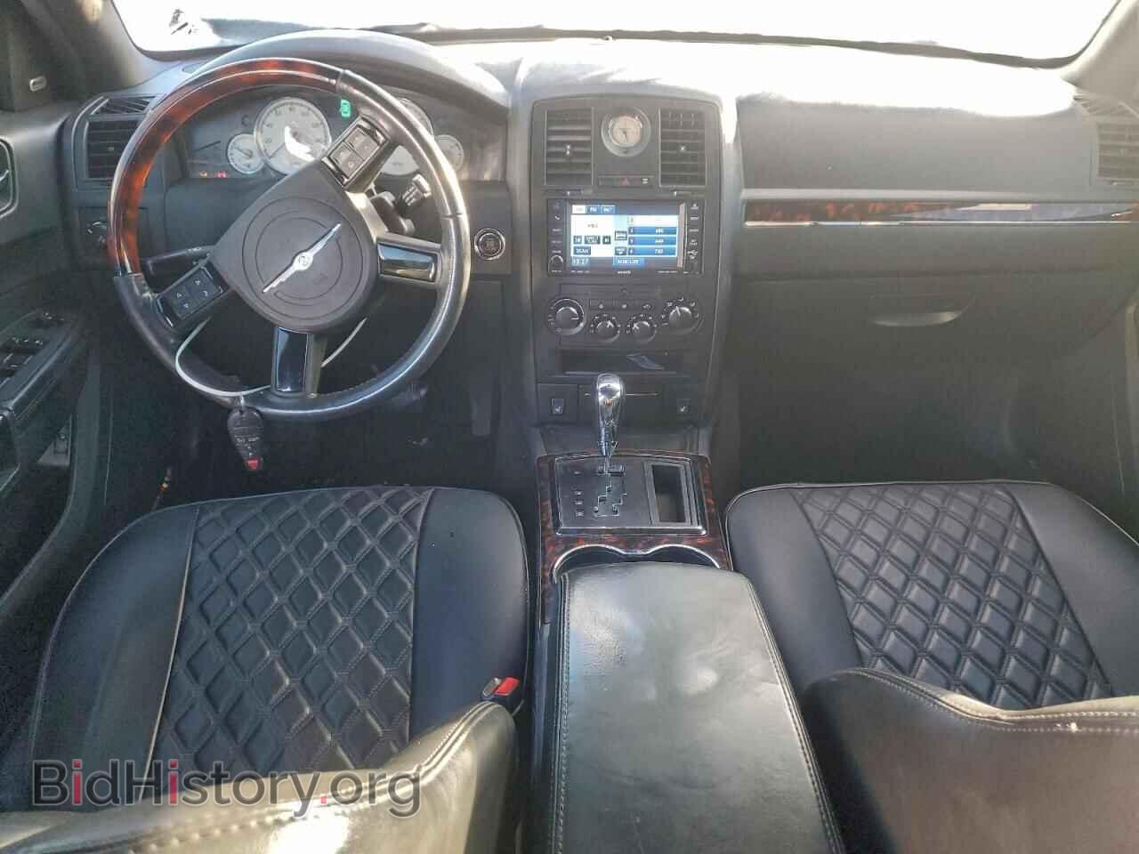 2010 CHRYSLER 300 - VIN: 2C3CA6CT2AH239716 - Фото 8