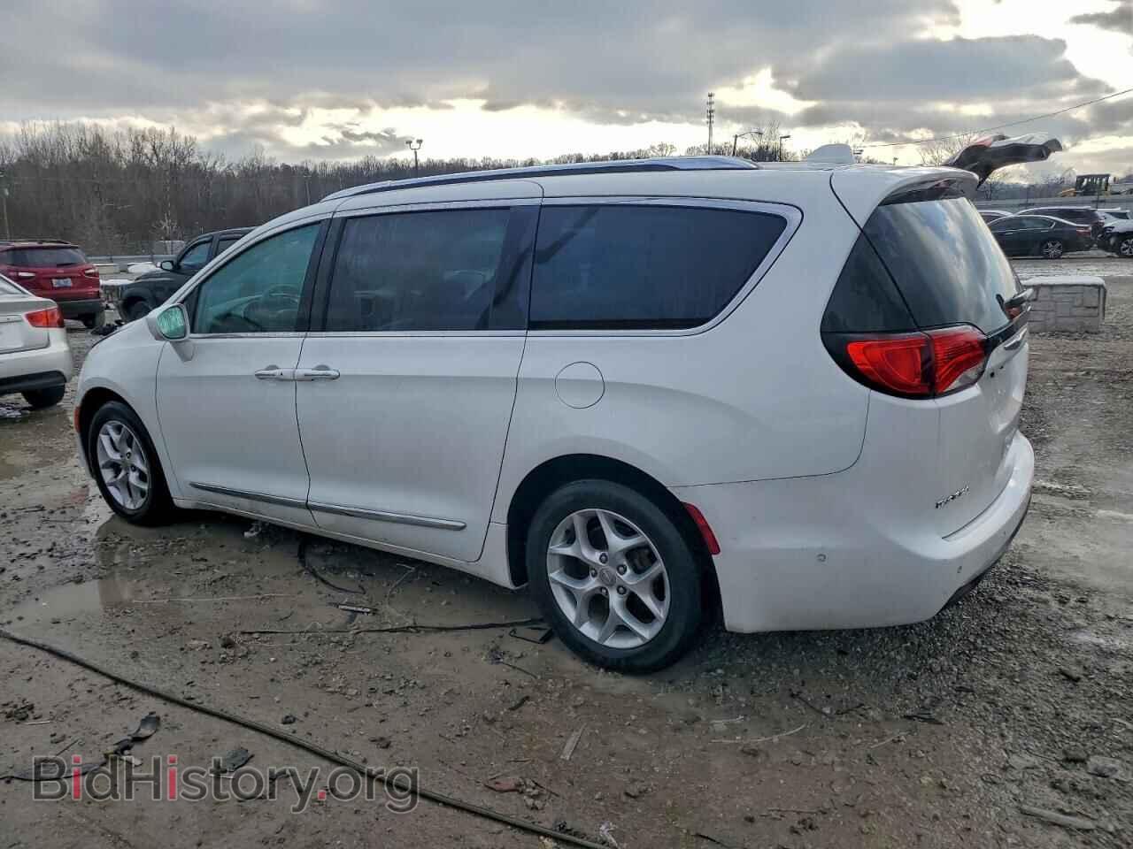 2017 CHRYSLER PACIFICA - VIN: 2C4RC1EG2HR518753 - Фото 2