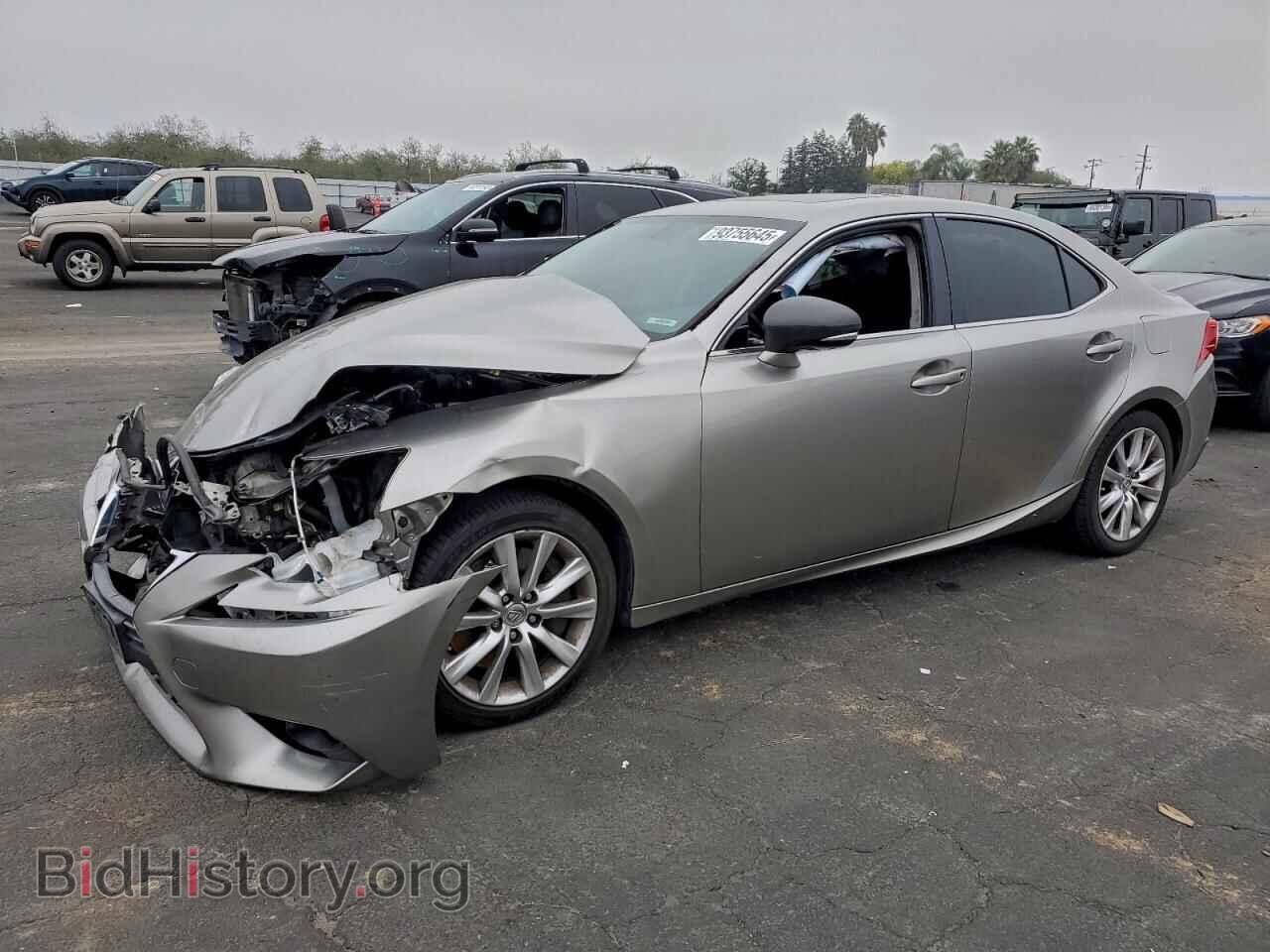 Photo JTHBA1D22G5014386 - LEXUS IS 2016