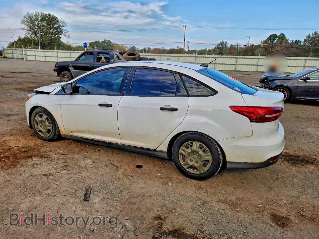 2016 FORD FOCUS - VIN: 1FADP3E28GL256894 - Фото 4