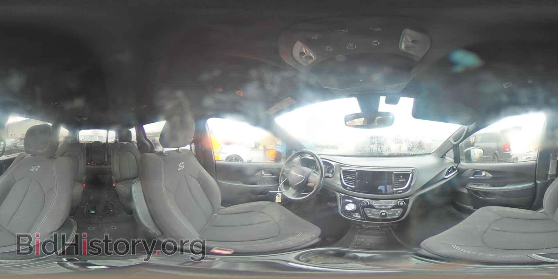 2019 CHRYSLER PACIFICA - VIN: 2C4RC1FG9KR567485 - Photo 15