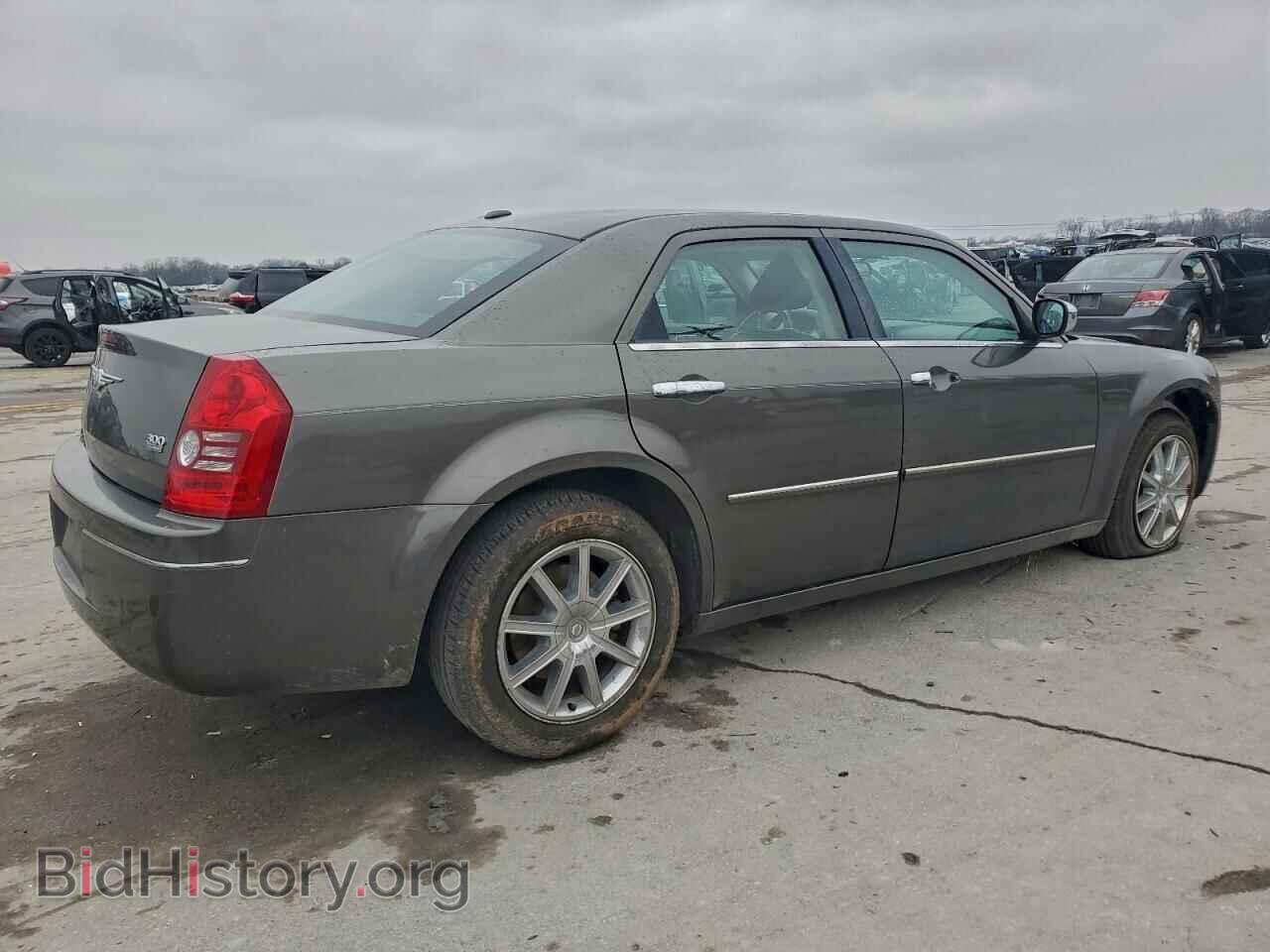 2010 CHRYSLER 300 - VIN: 2C3CK5CV5AH170917 - Фото 3