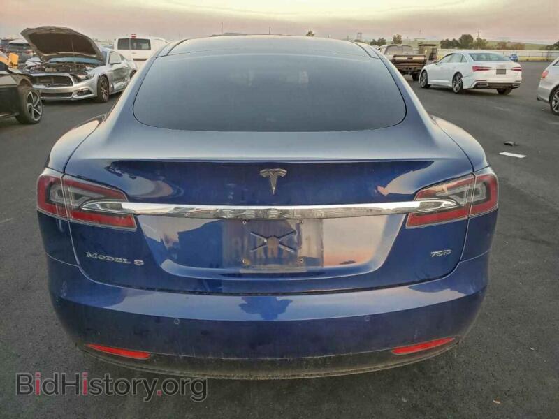 2016 Tesla MODEL S (VIN 5YJSA1E2XGF153311) — photo 6 of 12