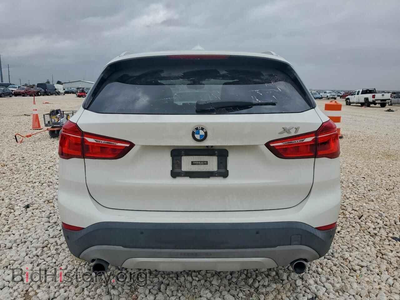 2017 BMW X1 - VIN: WBXHT3C32H5F81765 - Фото 6