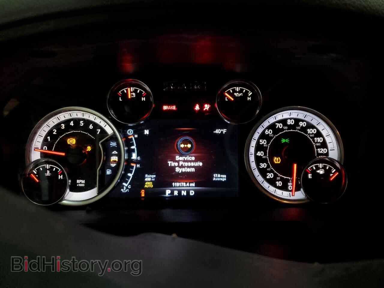 2017 RAM 1500 - VIN: 3C6RR7LT7HG617938 - Фото 9