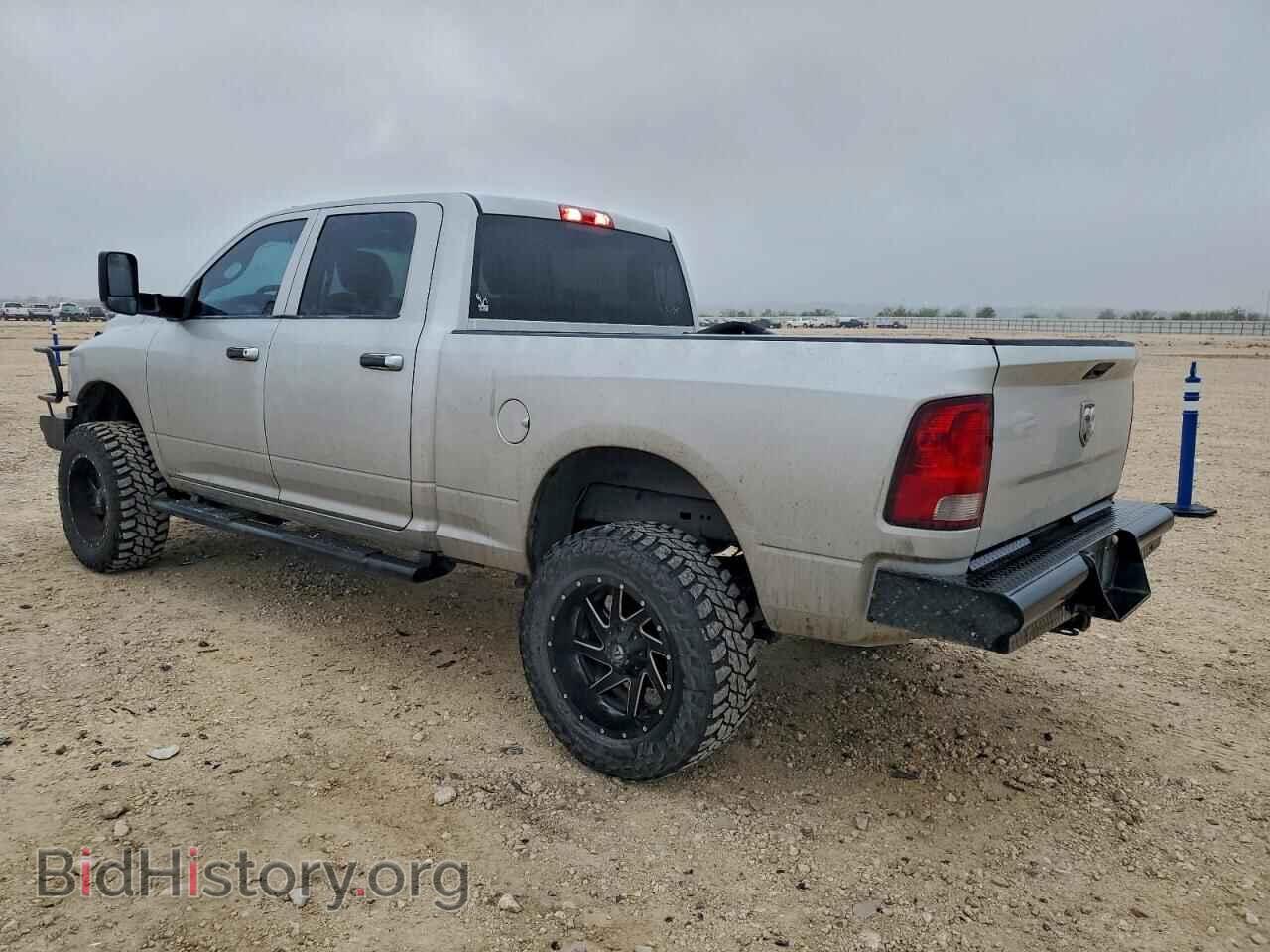 2018 RAM All Models - VIN: 3C6UR5CL7JG136785 - Фото 2