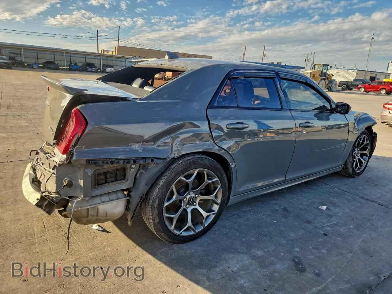 2017 CHRYSLER 300 - VIN: 2C3CCABG1HH635437 - Фото 3