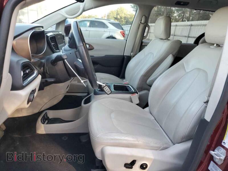 2017 Chrysler PACIFICA (VIN 2C4RC1EG2HR832385) — фото 7 из 13