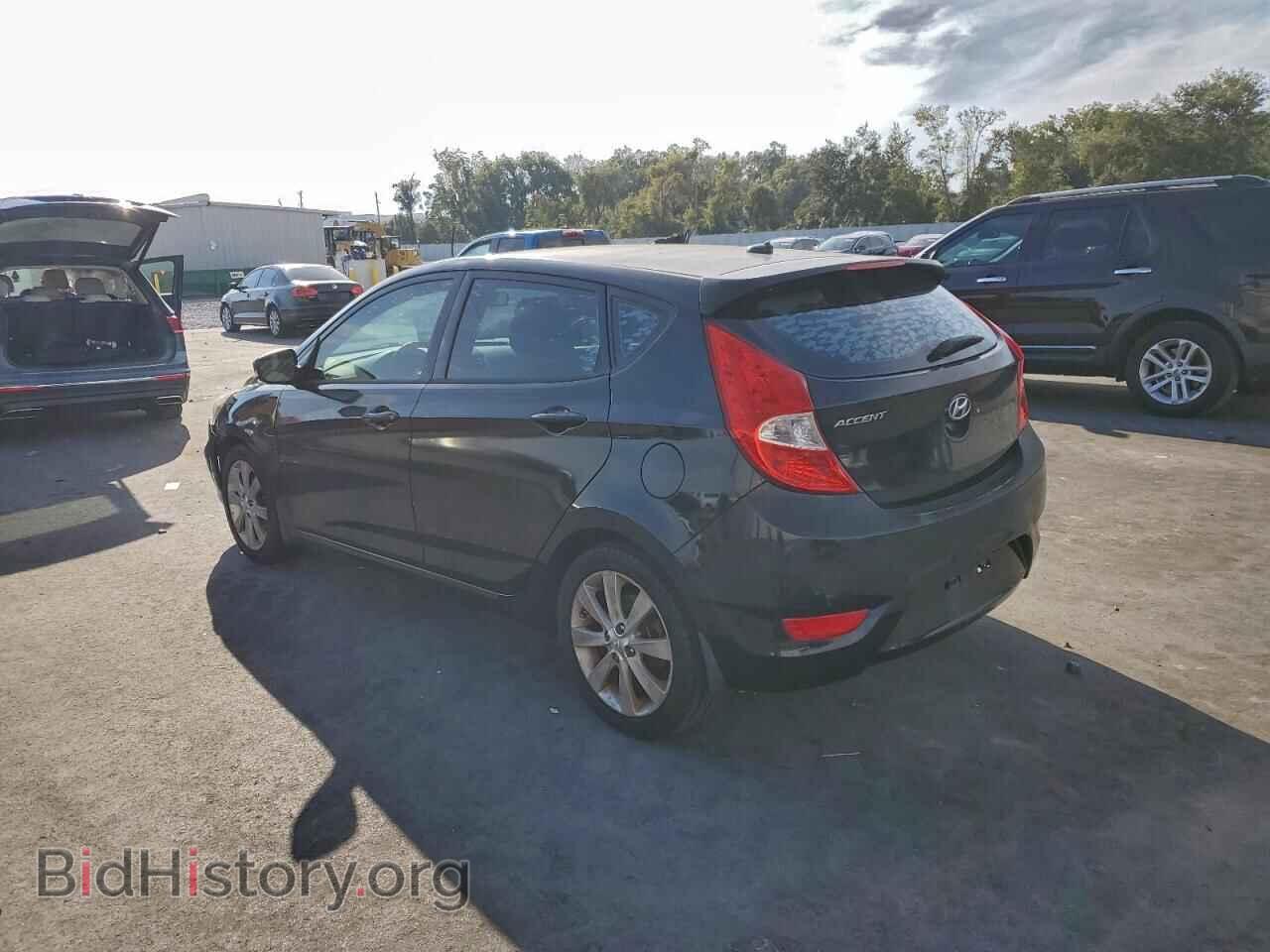 2013 HYUNDAI ACCENT - VIN: KMHCU5AE5DU076929 - Фото 2