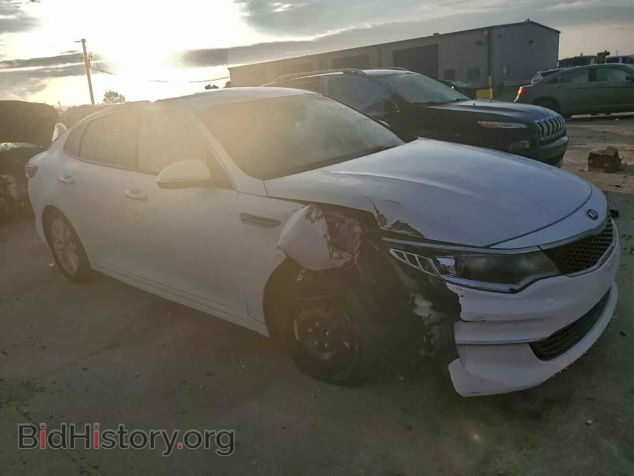 2017 KIA OPTIMA - VIN: 5XXGT4L30HG147190 - Фото 4