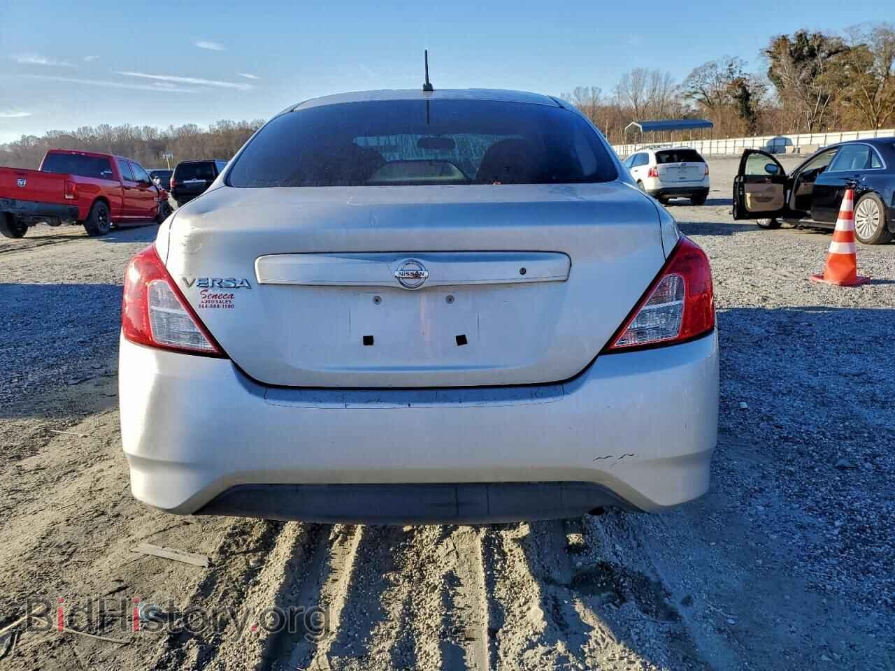 2017 NISSAN VERSA - VIN: 3N1CN7AP1HL826036 - Фото 6