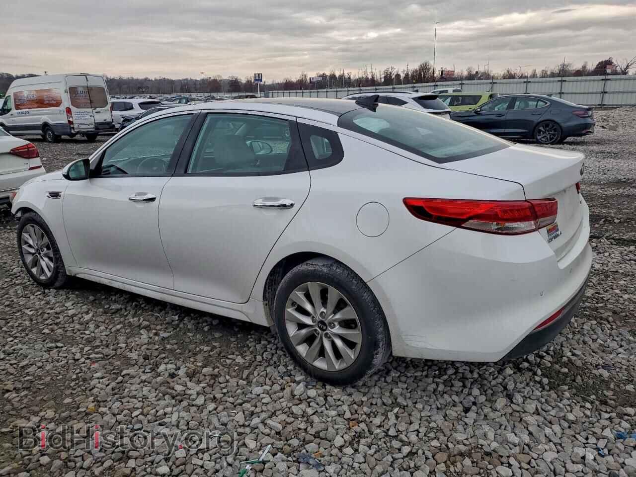 2016 KIA OPTIMA - VIN: 5XXGU4L37GG005740 - Фото 2