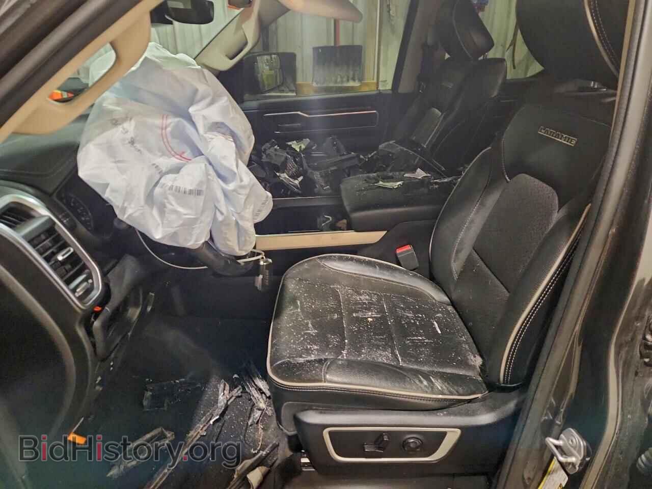 2019 RAM 1500 - VIN: 1C6SRFDT6KN898848 - Фото 7