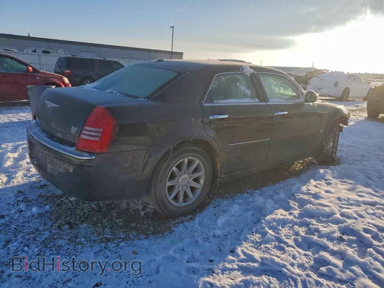 2006 CHRYSLER 300 - VIN: 2C3KA63H16H534272 - Фото 3
