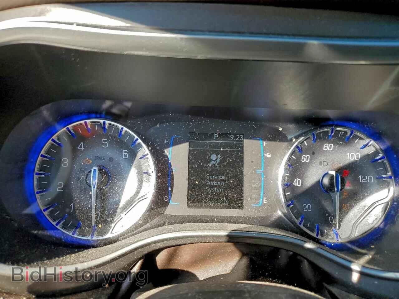 2019 CHRYSLER PACIFICA - VIN: 2C4RC1CG6KR638551 - Фото 9