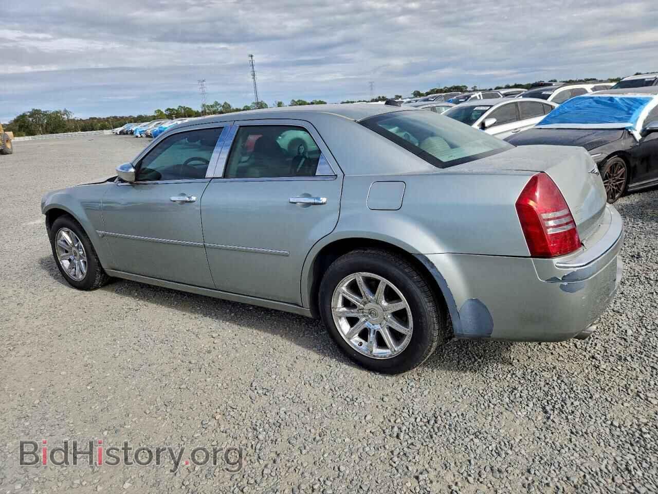 2005 CHRYSLER 300 - VIN: 2C3JA63H85H579686 - Фото 2